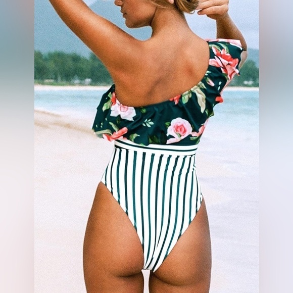 CUPSHE Floral & Stripe One Shoulder One Piece Cheeky Swimsuit Bathing Suit - Picture 1 of 8